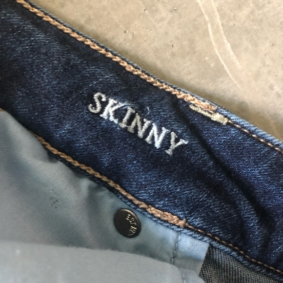 American Eagle Skinny Super Stretch Jeans - Picture 3 of 5